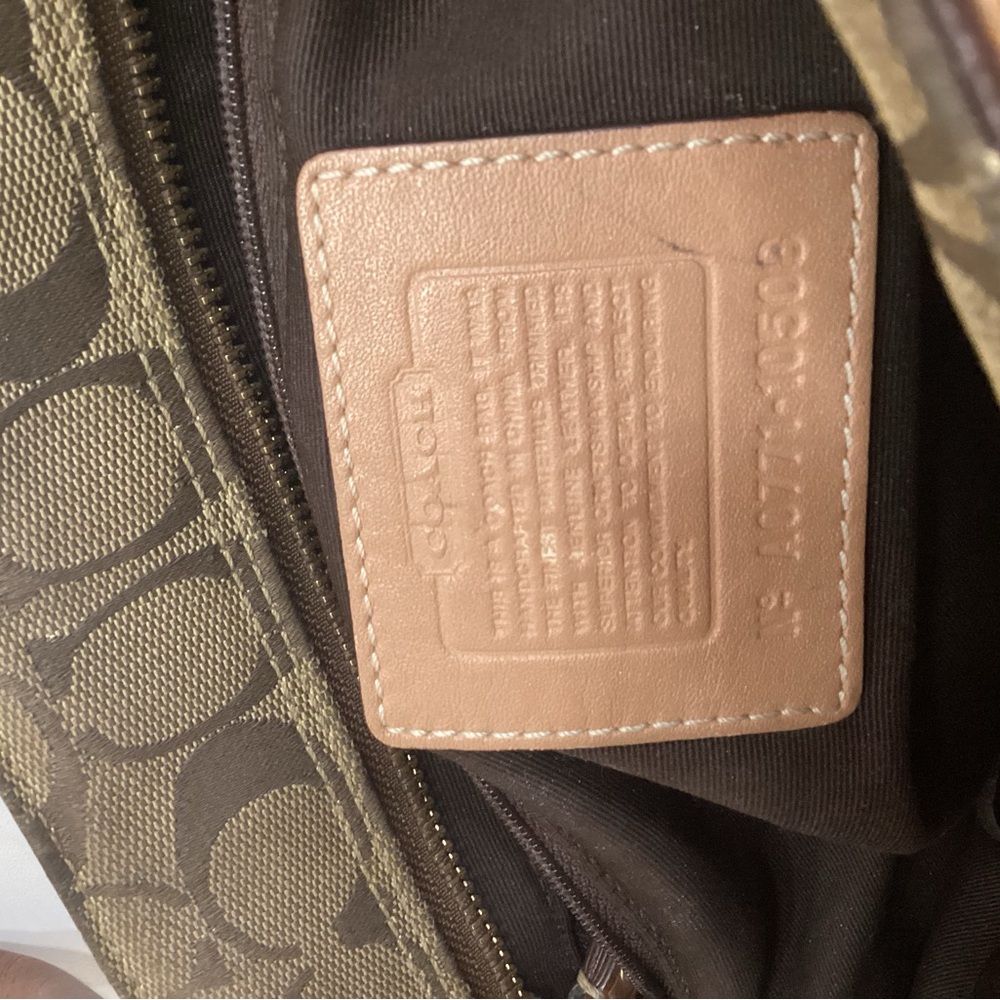 Coach Handbag - Picture 4 of 9
